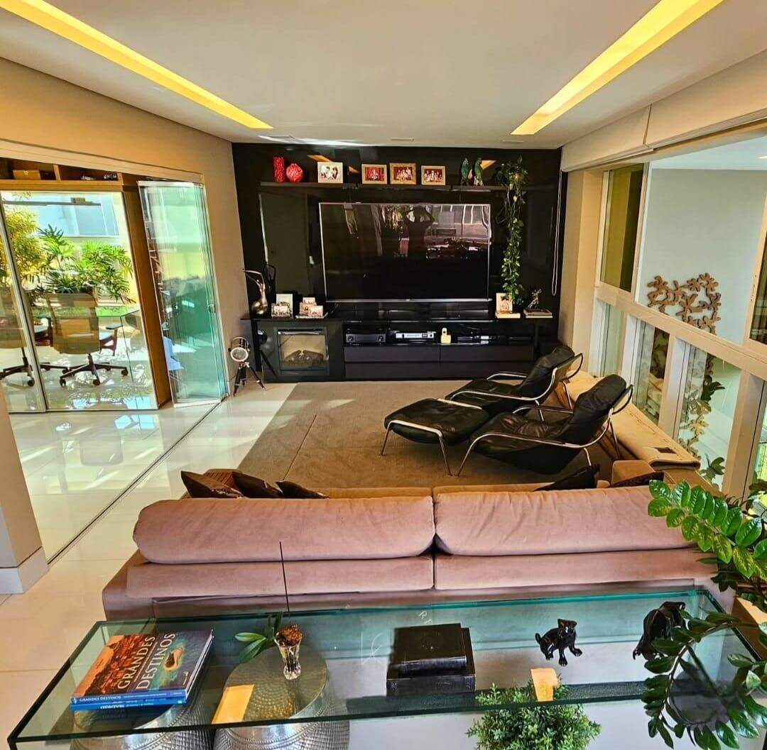 Cobertura à venda no Vila da Serra: 