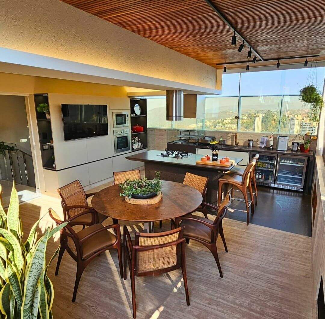 Cobertura à venda no Vila da Serra: 