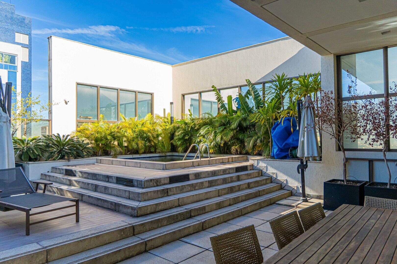 Cobertura à venda no Vila da Serra: 