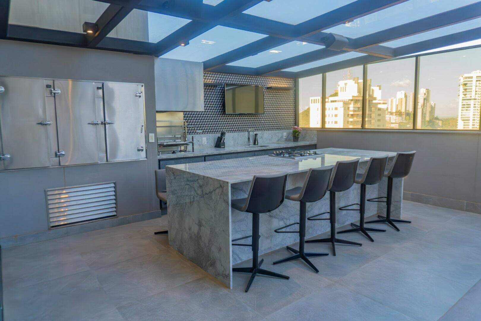 Cobertura à venda no Vila da Serra: 