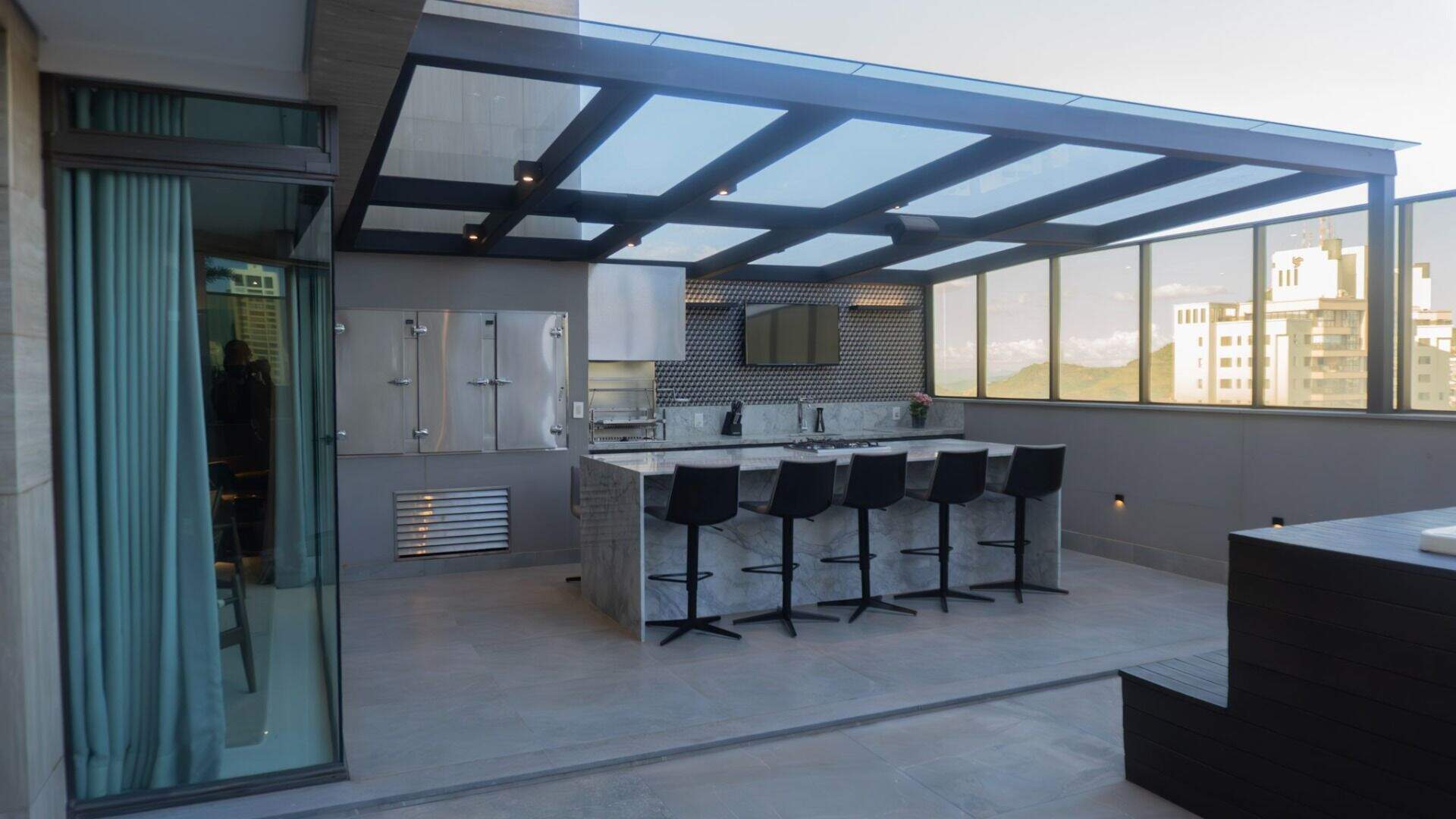 Cobertura à venda no Vila da Serra: 