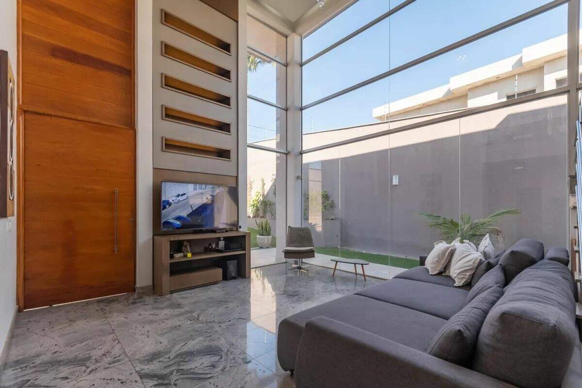 Casa à venda no Trevo: 