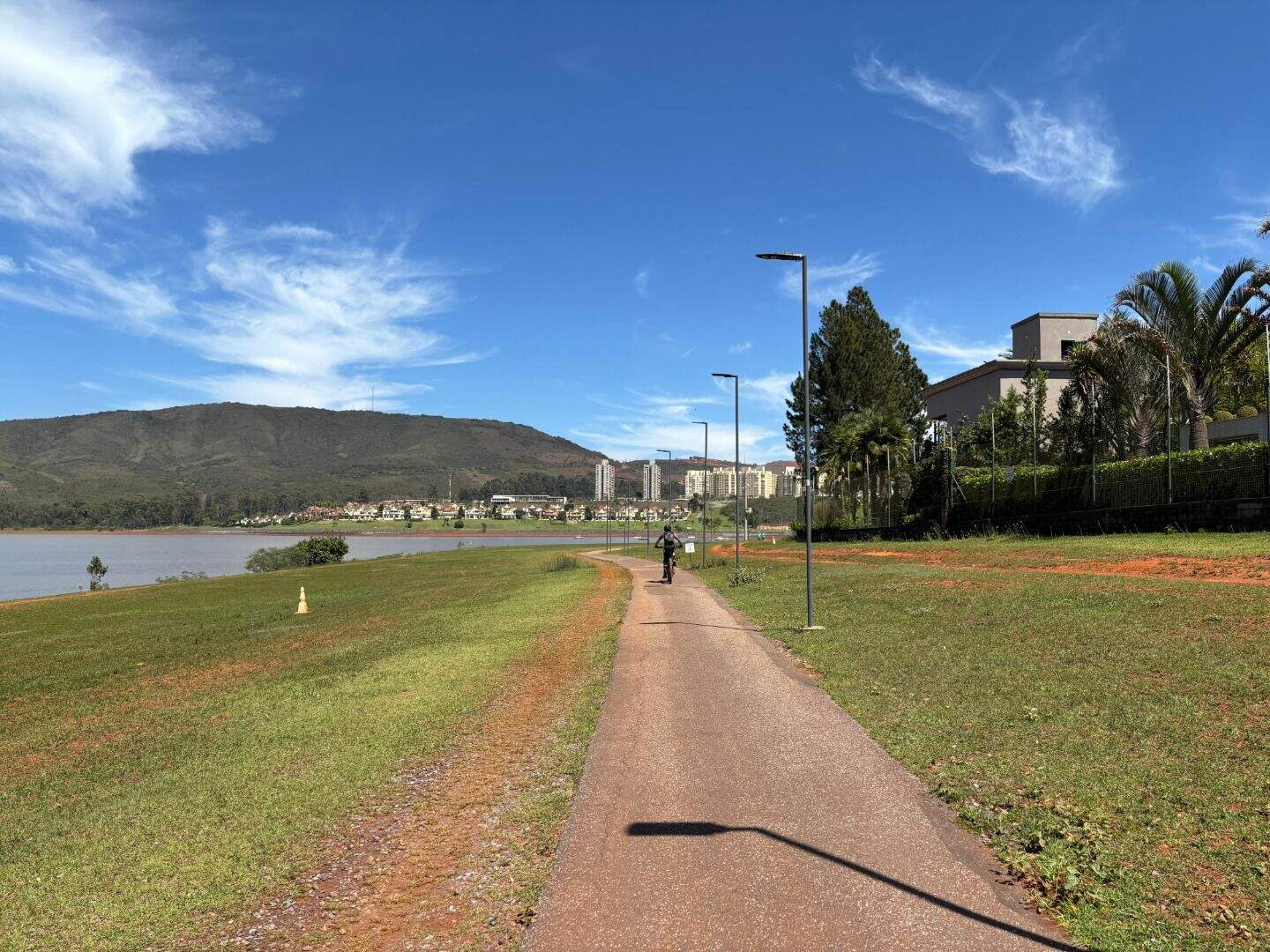 Terreno à venda no Alphaville - Lagoa dos Ingleses: 