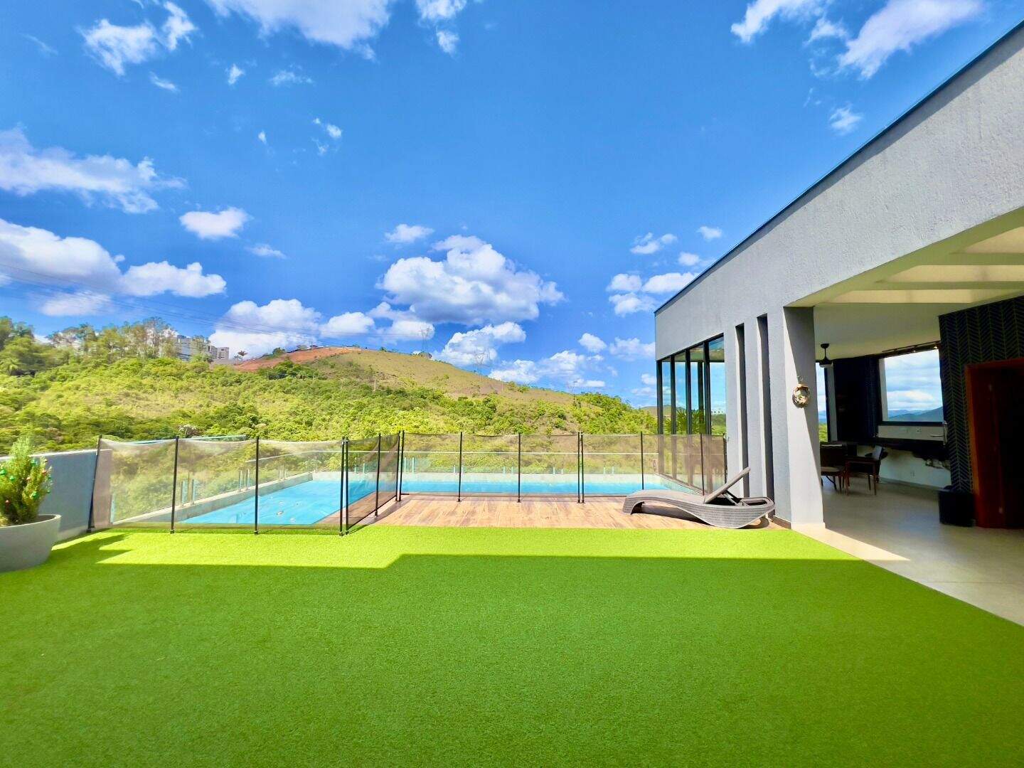 Casa à venda no Vila Castela: 