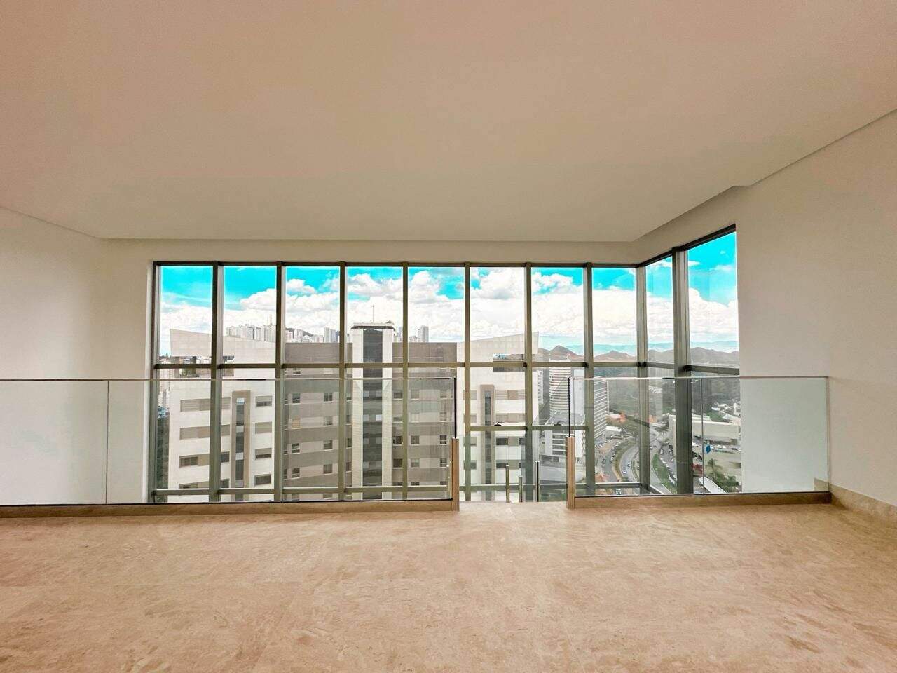 Cobertura à venda no Vale do Sereno: 