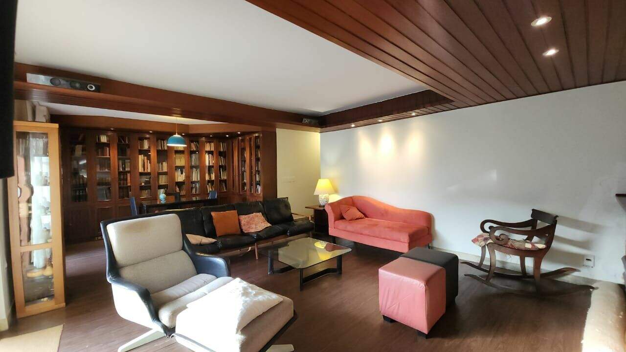 Casa à venda no Serra: 