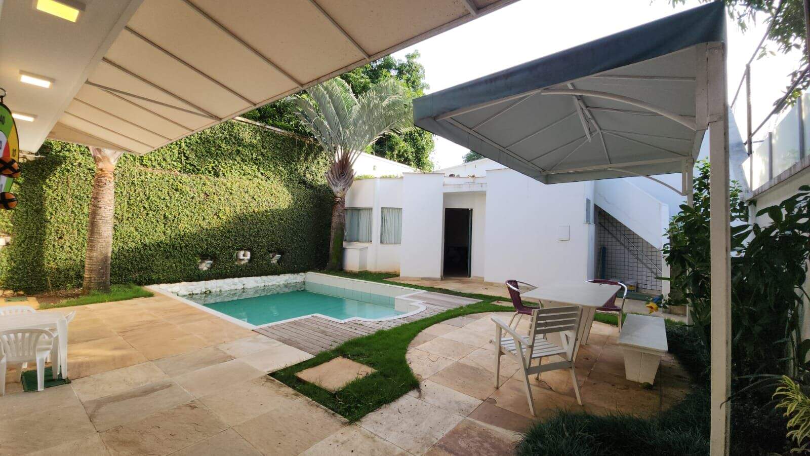 Casa à venda no Serra: 