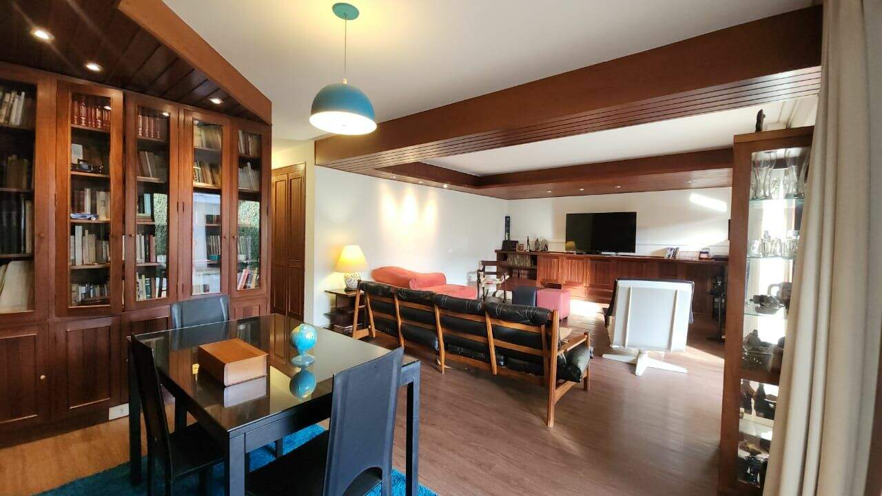 Casa à venda no Serra: 