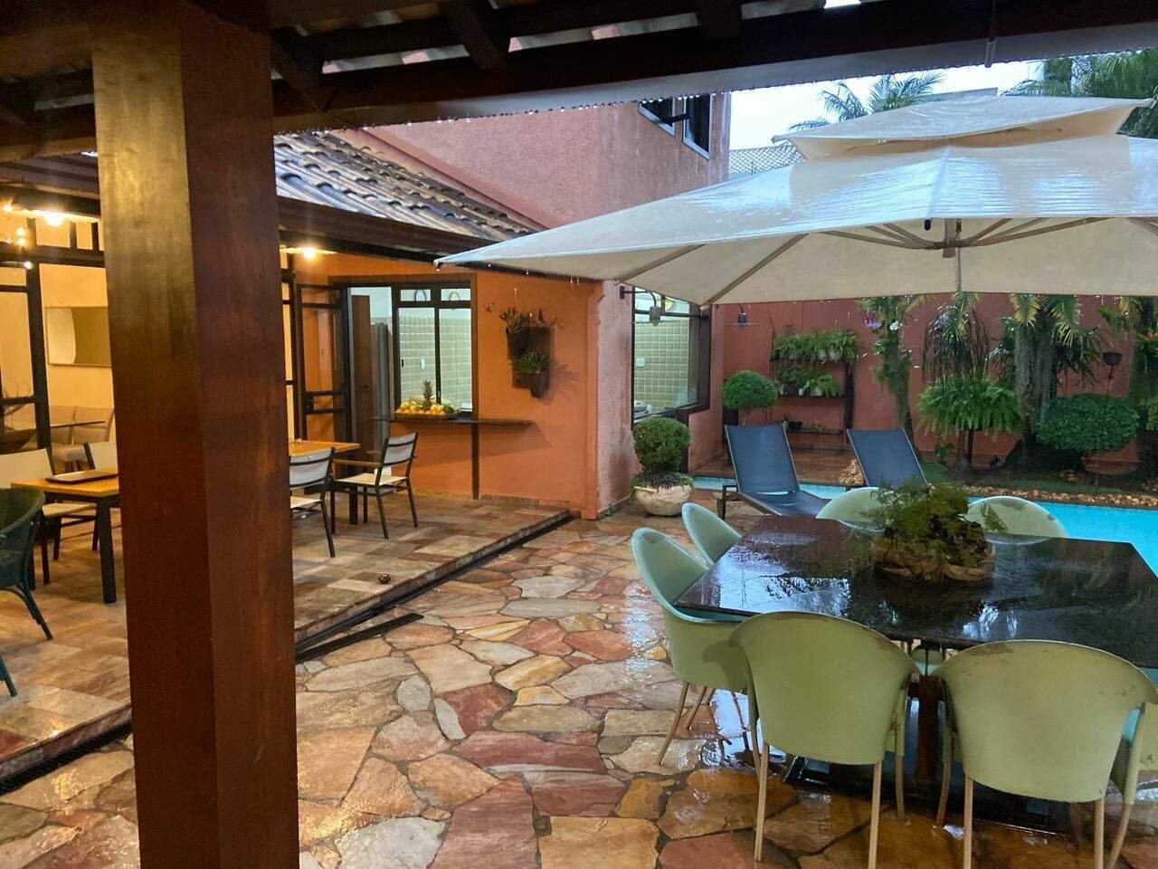 Casa à venda no Belvedere: 