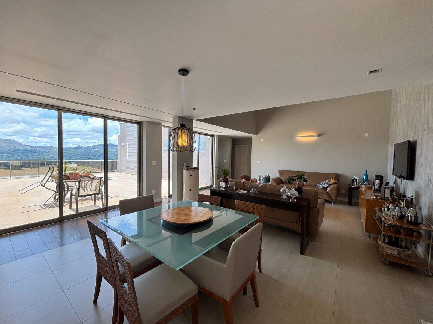 Casa à venda no Mirante da Mata: 