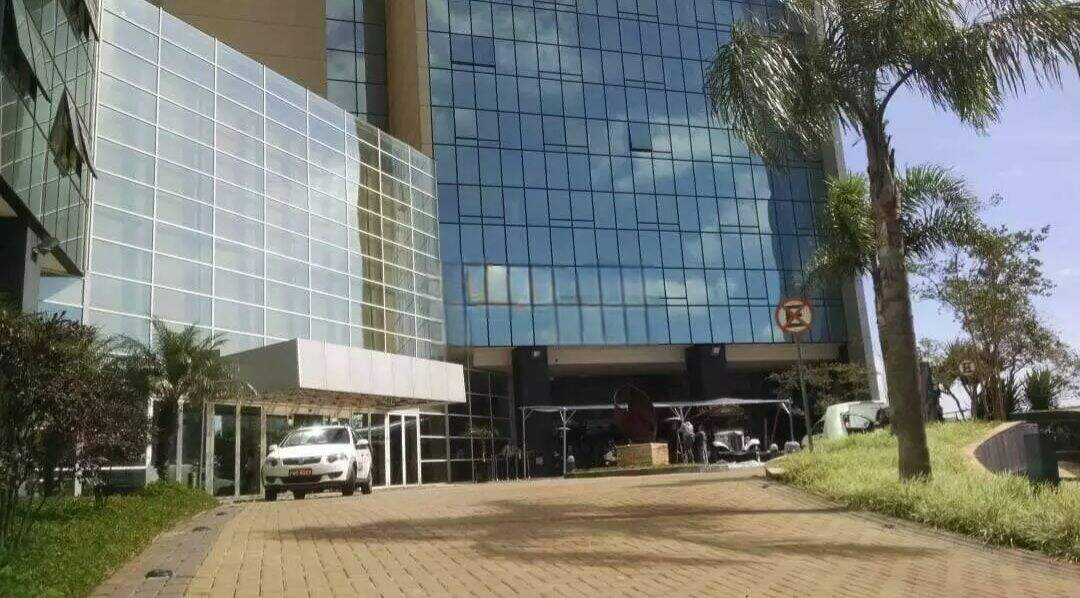 Loja à venda no Vila da Serra: 