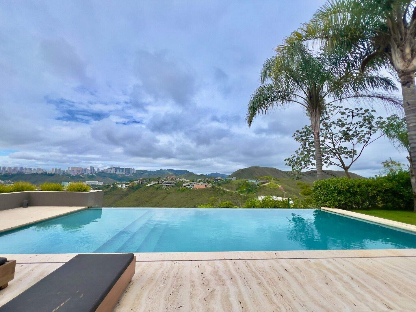 Casa à venda no Vale dos Cristais: 