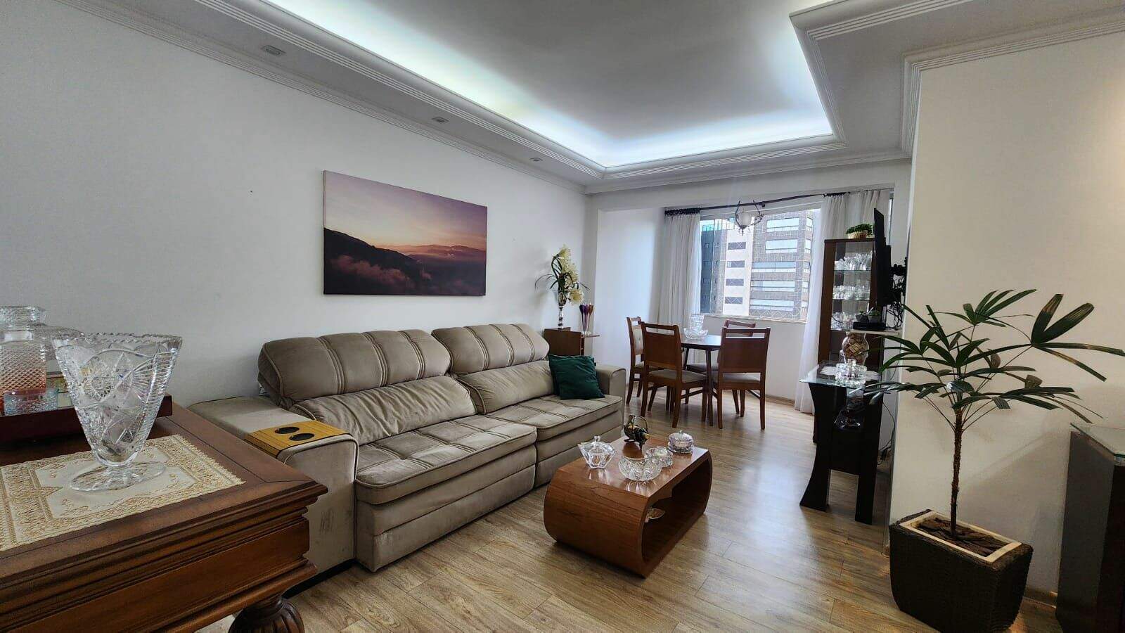 Apartamento à venda no Belvedere: 