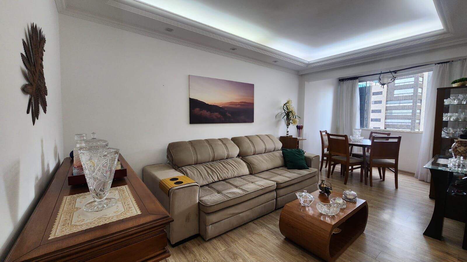 Apartamento à venda no Belvedere: 