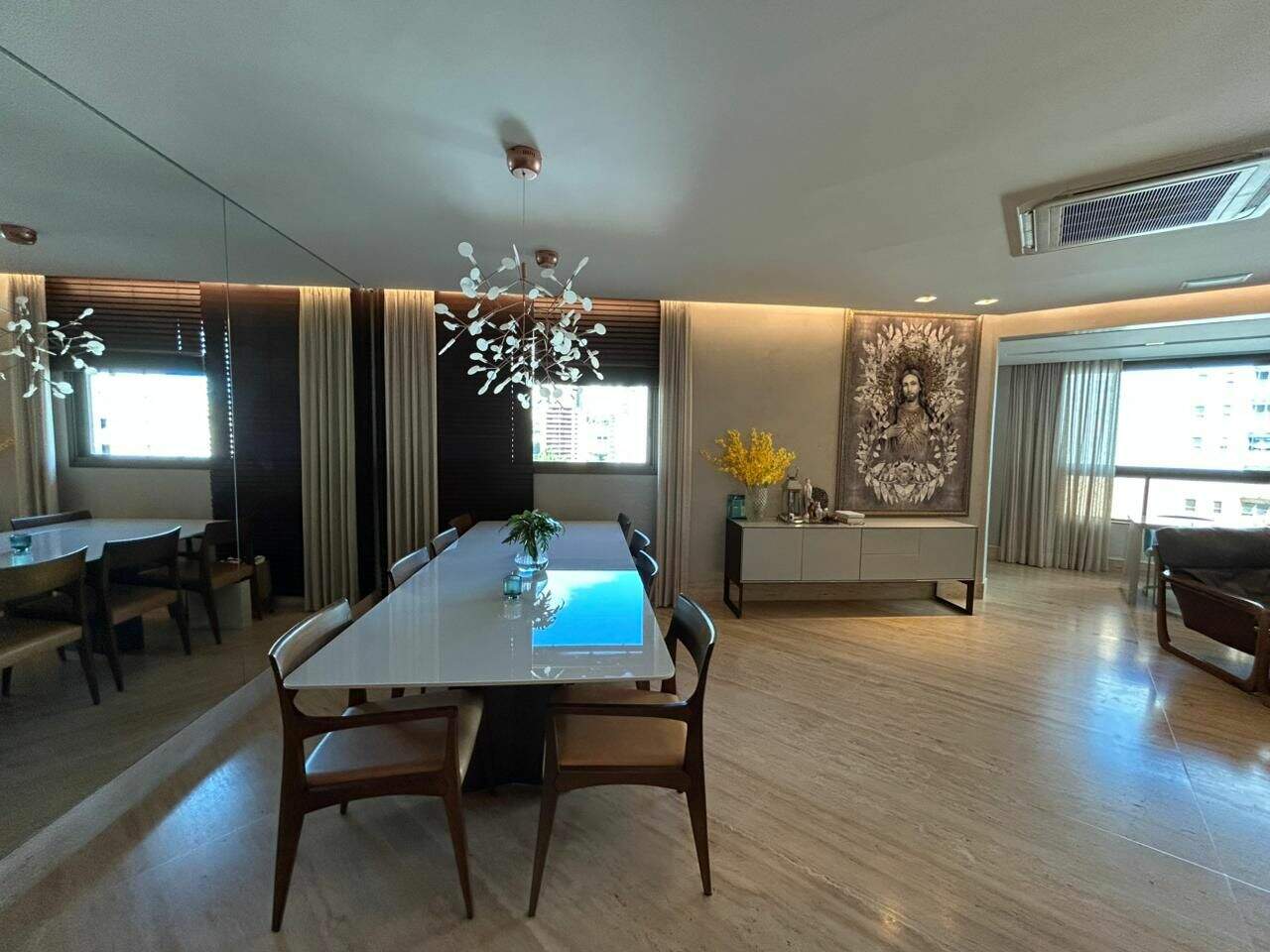 Apartamento à venda no Vila da Serra: 