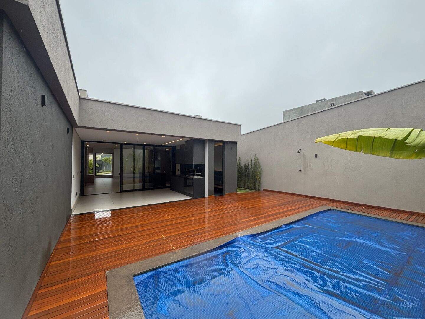 Casa à venda no Alphaville - Lagoa dos Ingleses: 