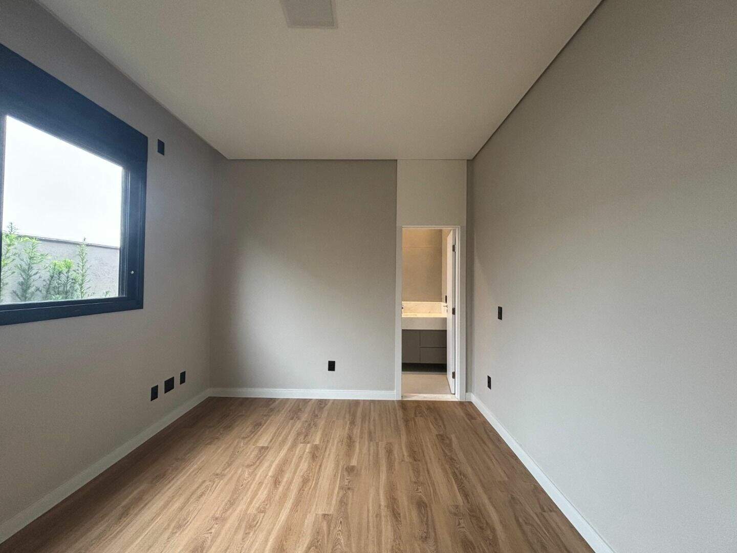 Casa à venda no Alphaville - Lagoa dos Ingleses: 