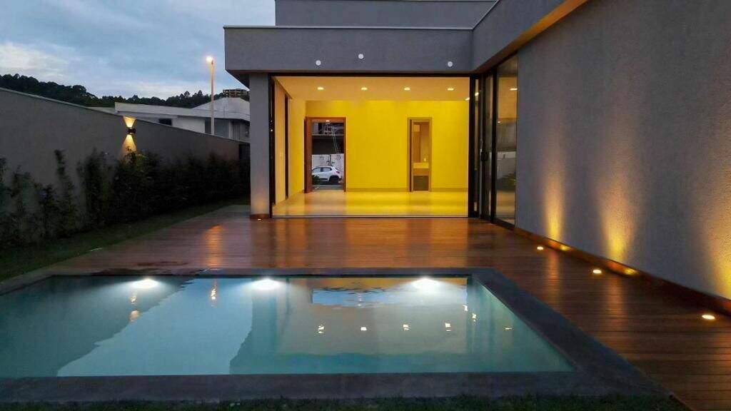 Casa à venda no Alphaville - Lagoa dos Ingleses: 