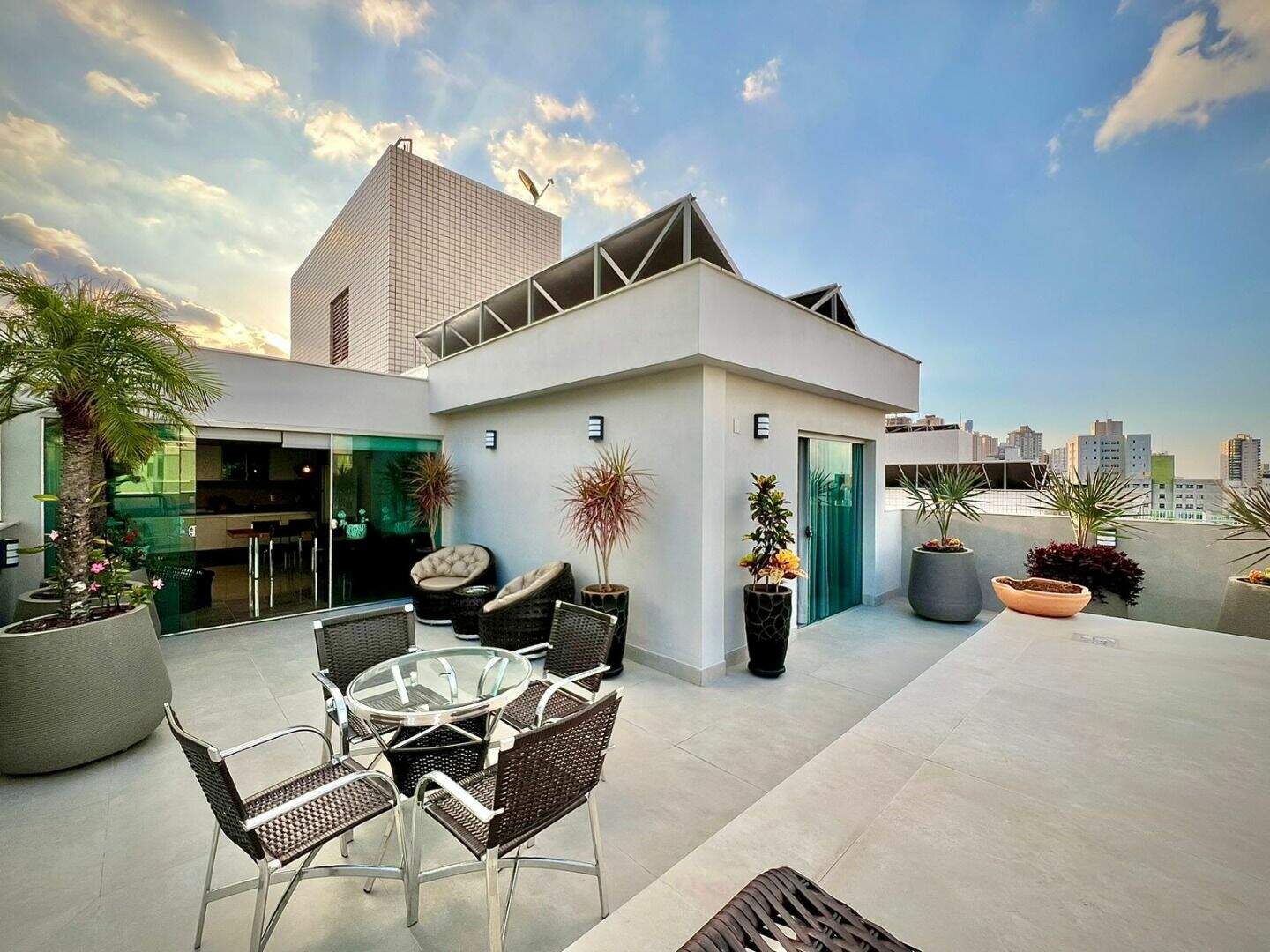 Cobertura à venda no Buritis: 