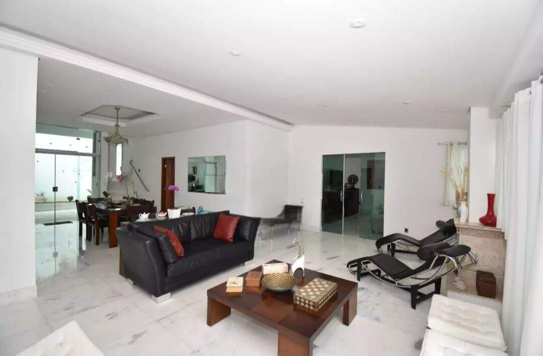 Casa à venda no Mangabeiras: 