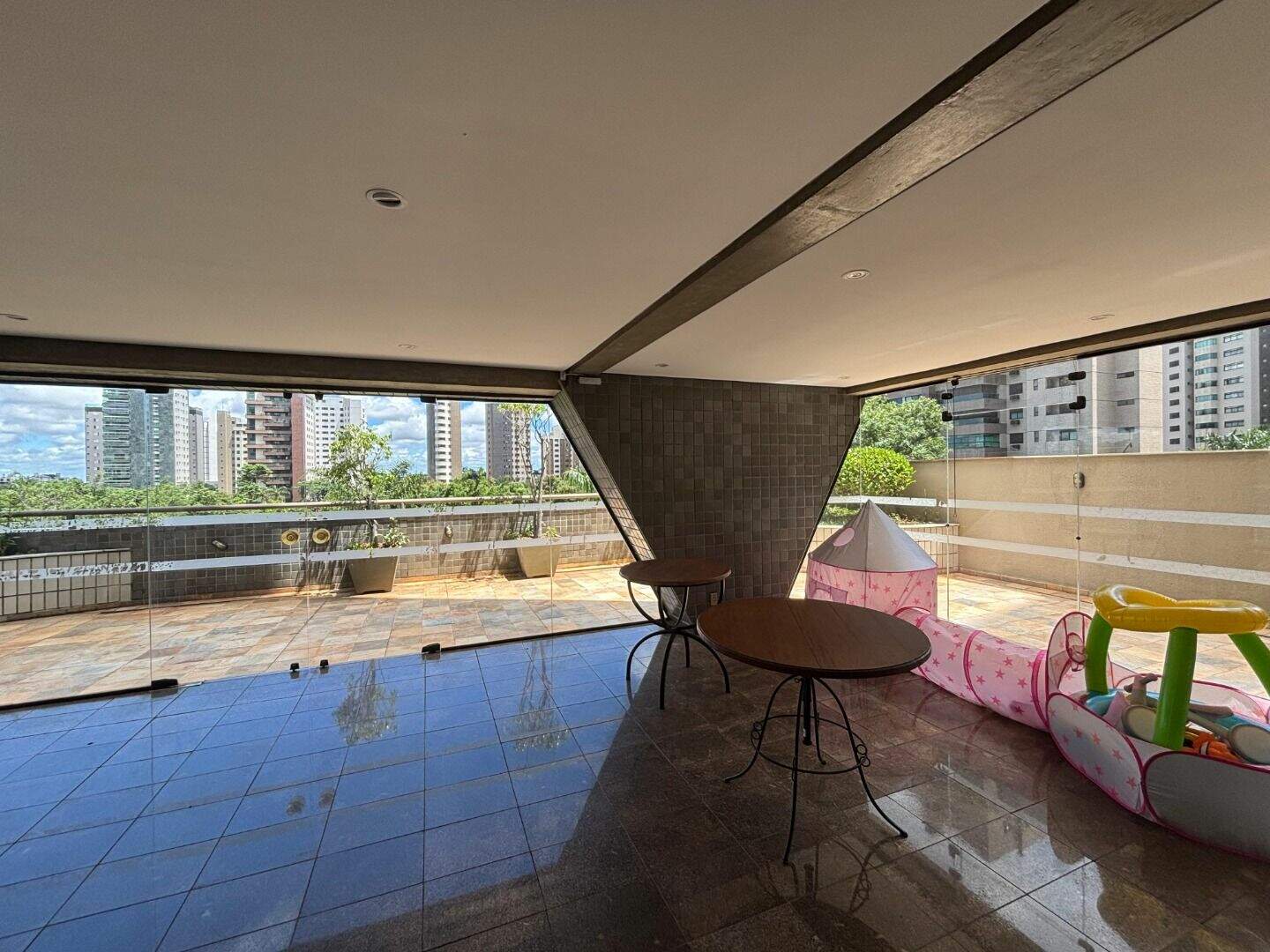 Apartamento à venda no Belvedere: 