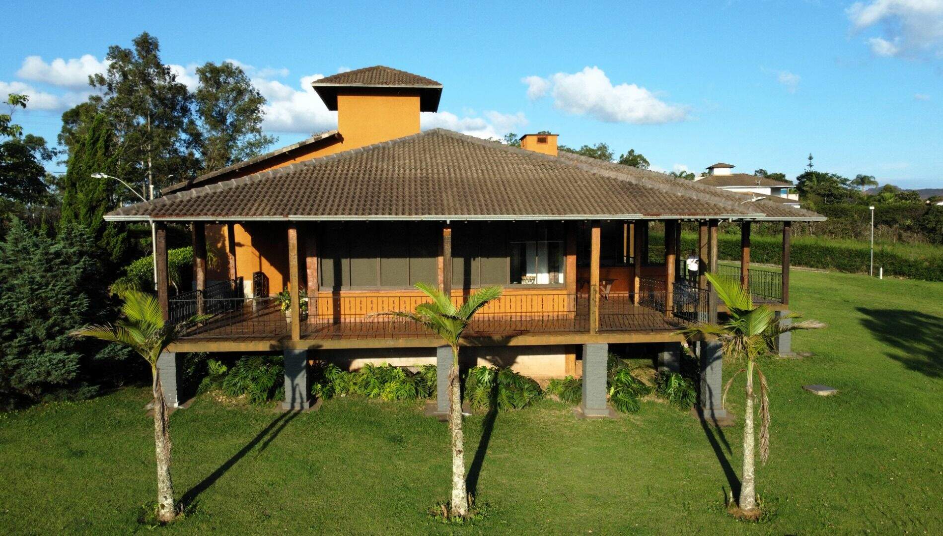 Casa à venda no Alphaville - Lagoa dos Ingleses: 