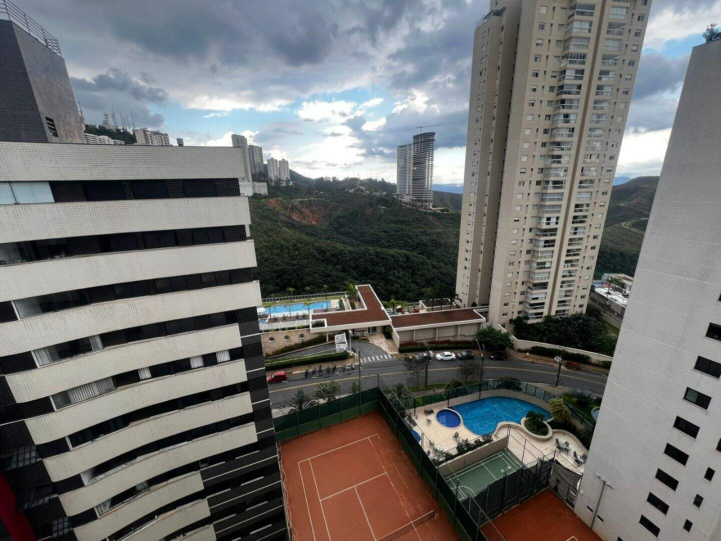 Apartamento à venda no Vila da Serra: 