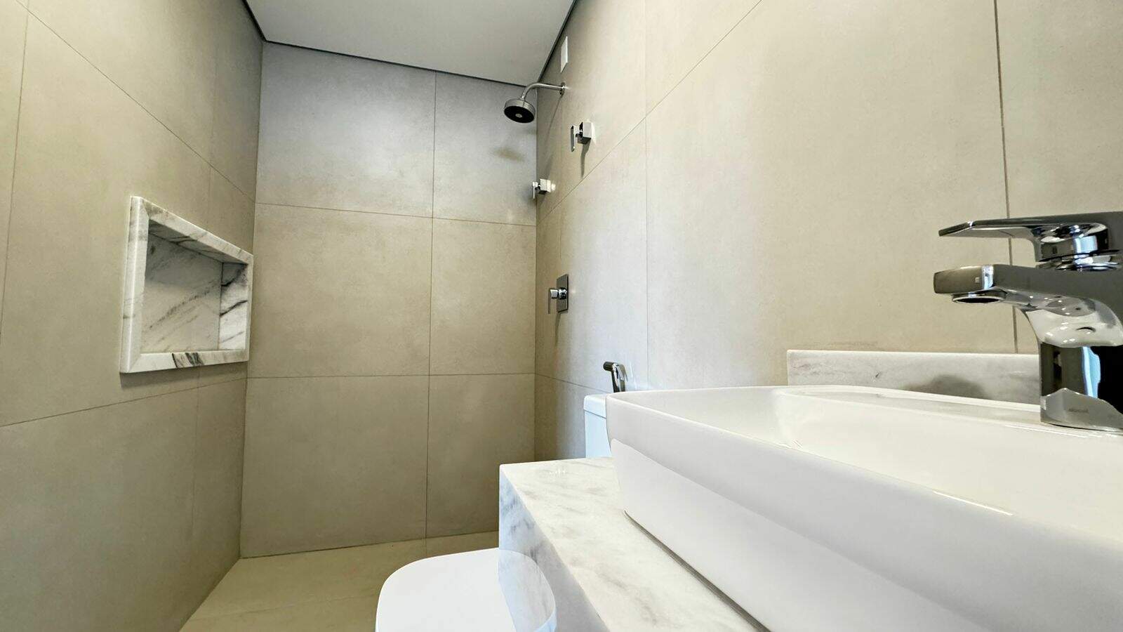 Casa para aluguel no Alphaville: 