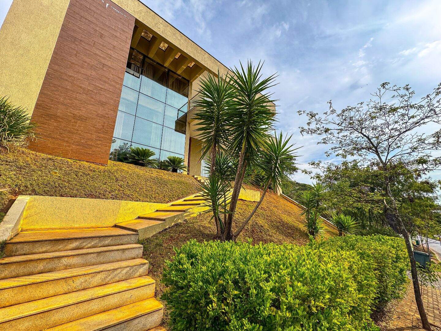 Casa para aluguel no Quintas do Sol: 