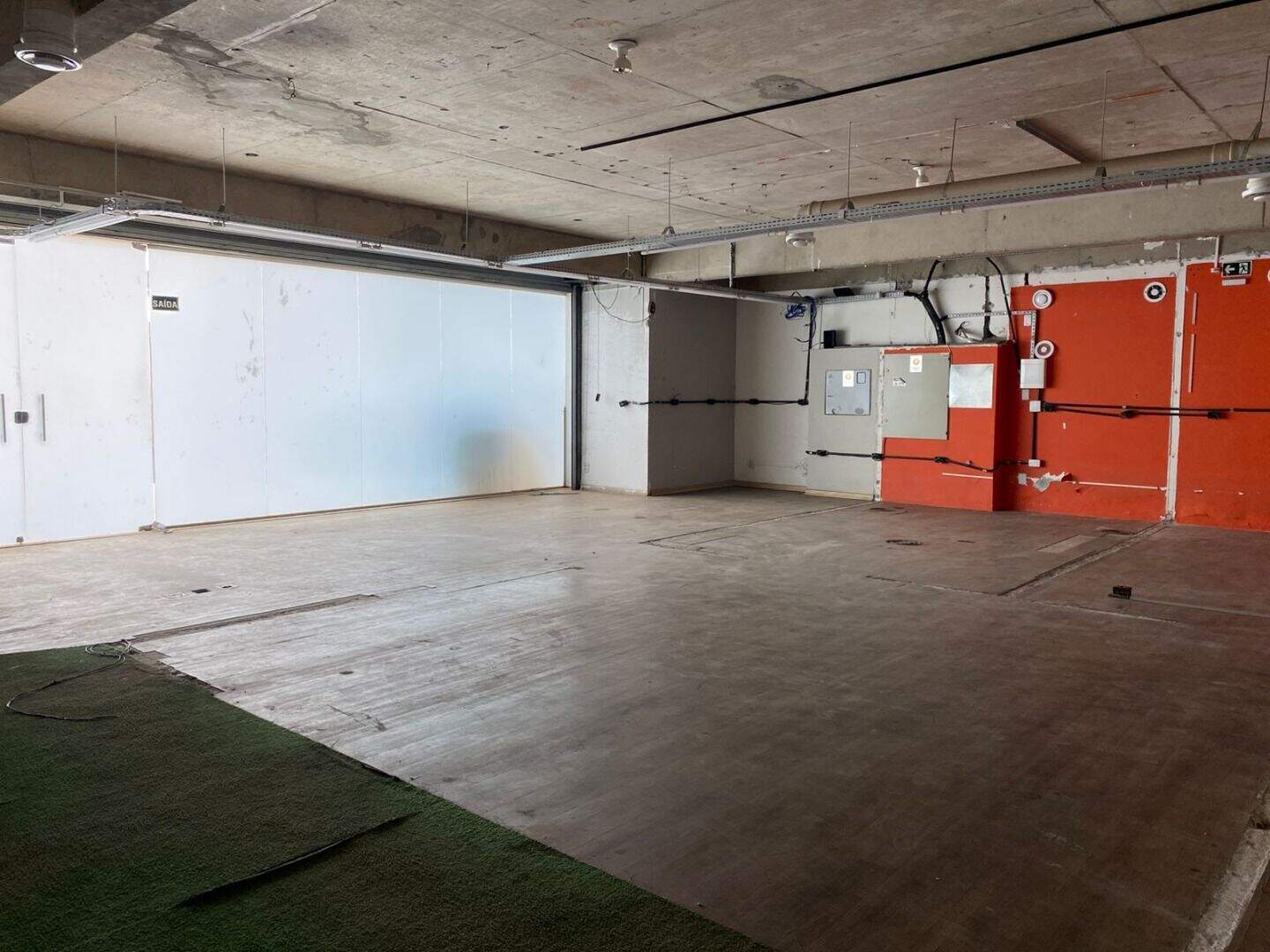 Loja para aluguel no Vale do Sereno: 