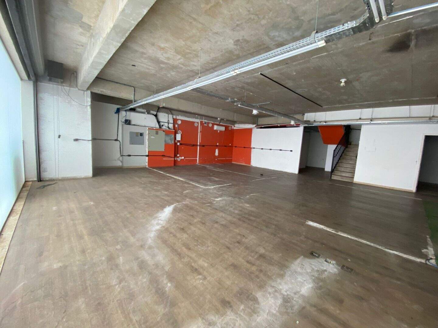 Loja para aluguel no Vale do Sereno: 