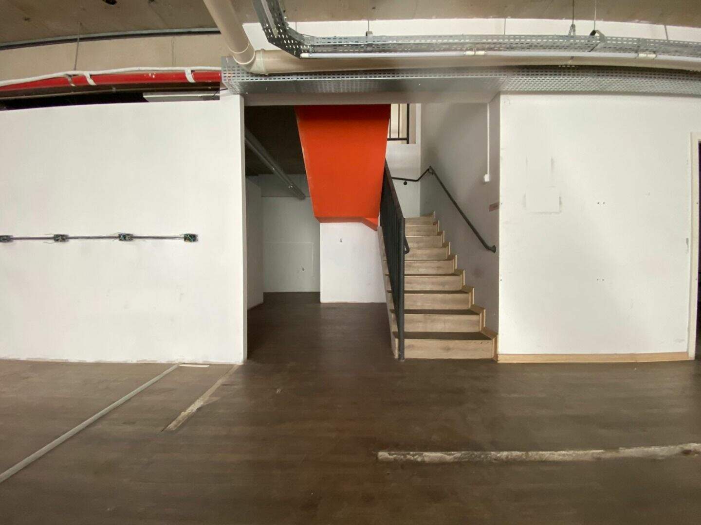 Loja para aluguel no Vale do Sereno: 