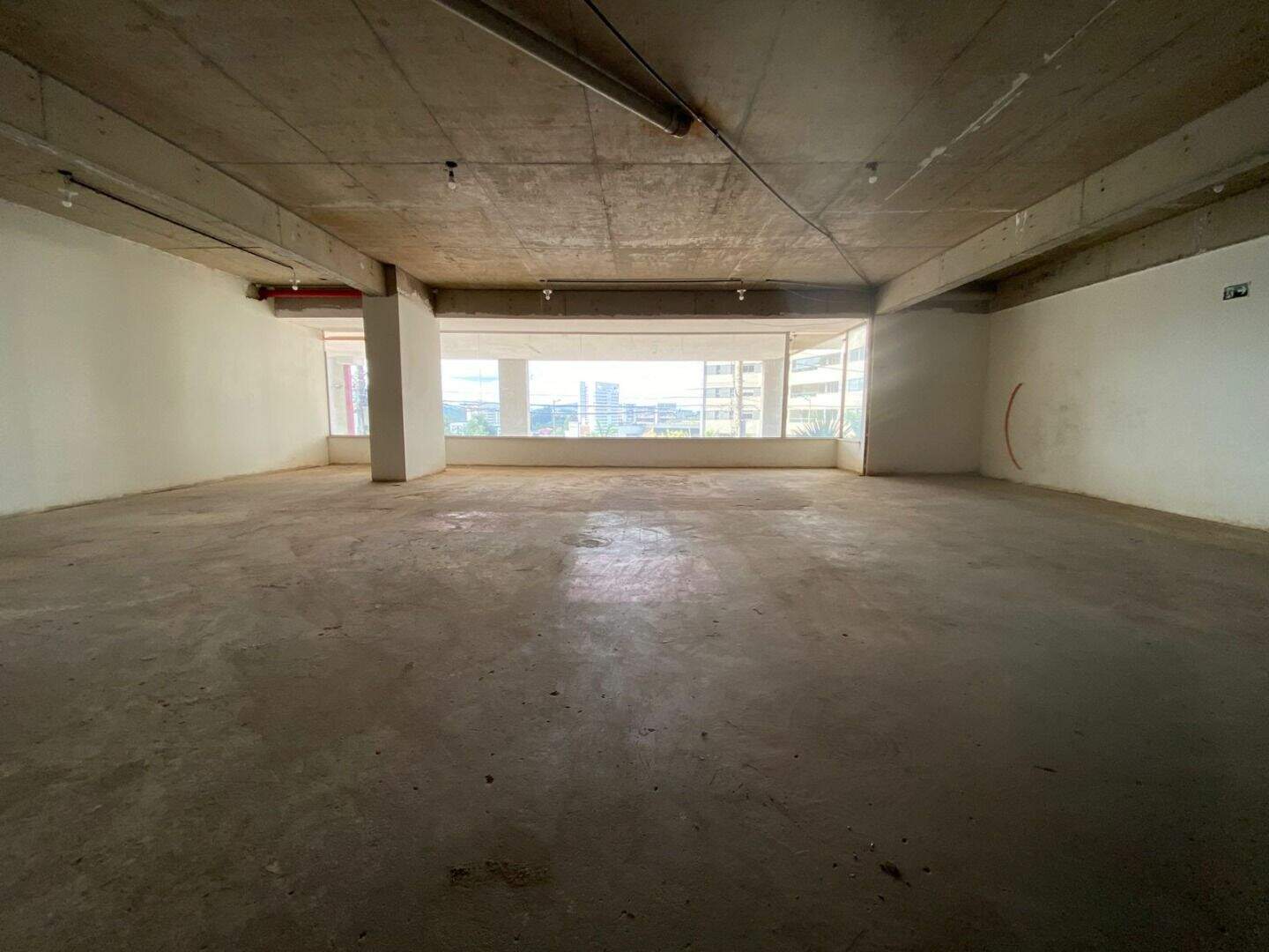 Loja para aluguel no Vale do Sereno: 