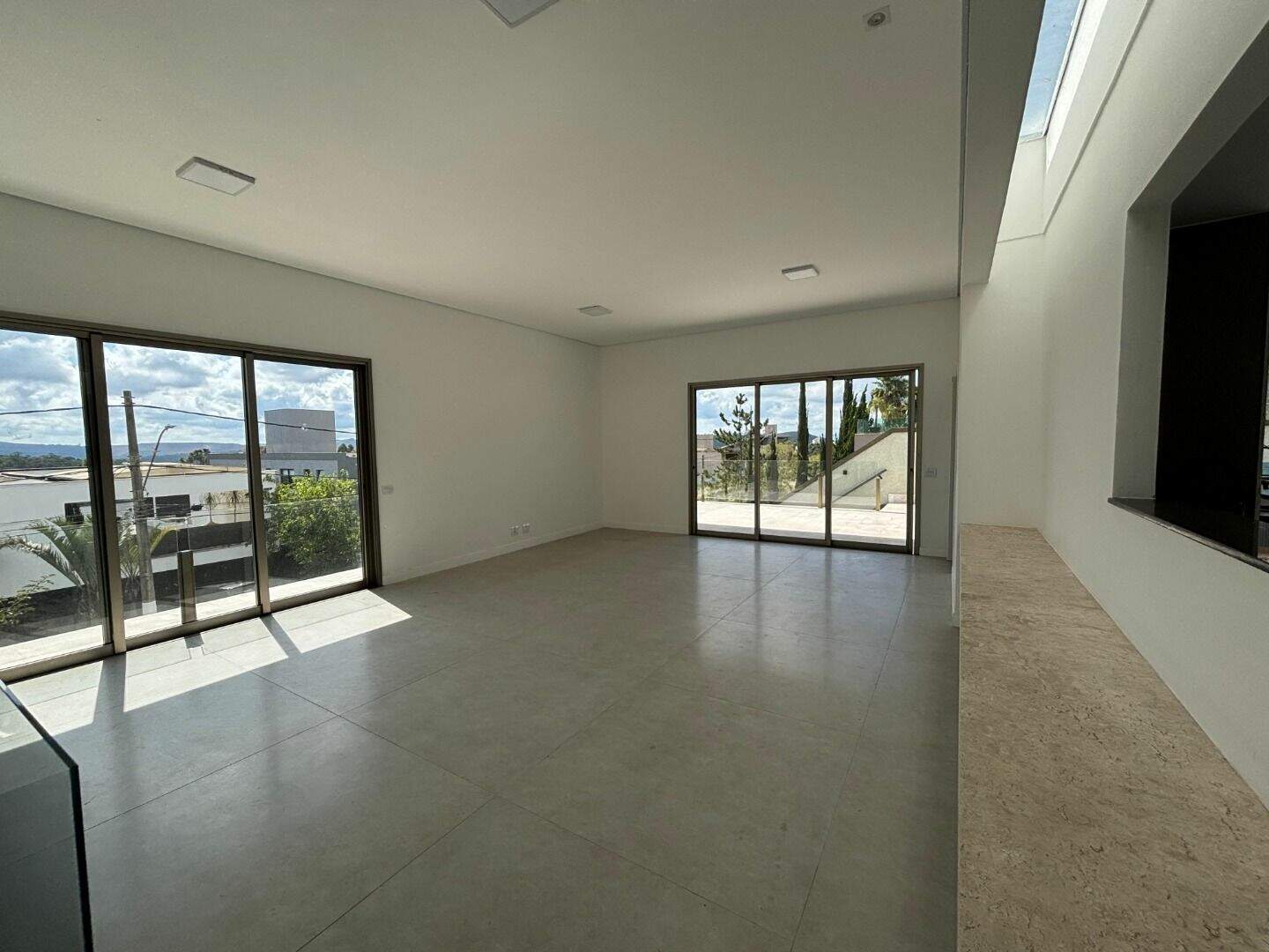 Casa para aluguel no Alphaville - Lagoa dos Ingleses: 