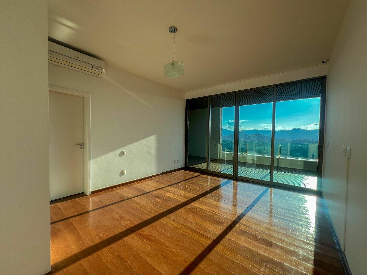 Casa para aluguel no Vila Castelo: 