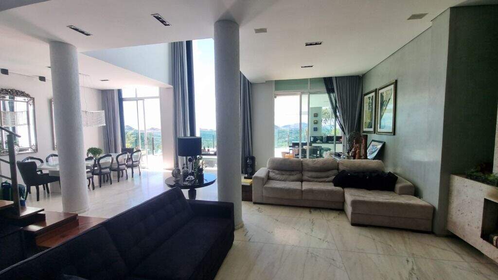 Casa para aluguel no Conde: Casa de Alto Padrão no Condomínio Conde ? 450m² | 4 Quartos | Vista pa