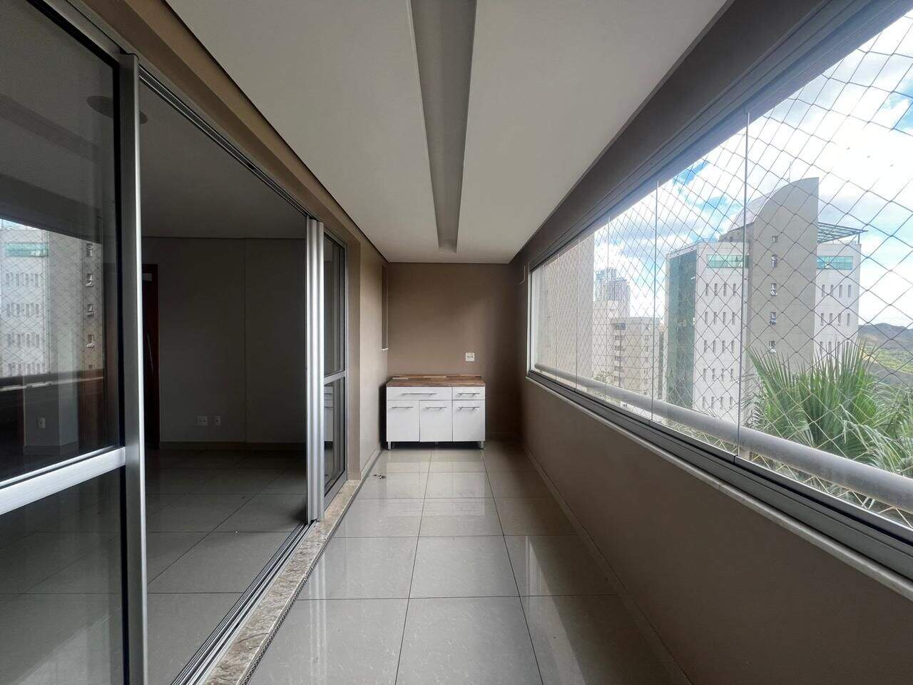 Apartamento para aluguel no Vila da Serra: 