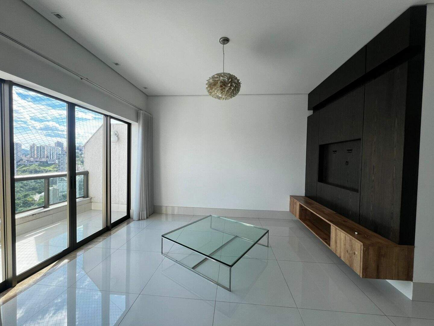 Cobertura para aluguel no Vila da Serra: 