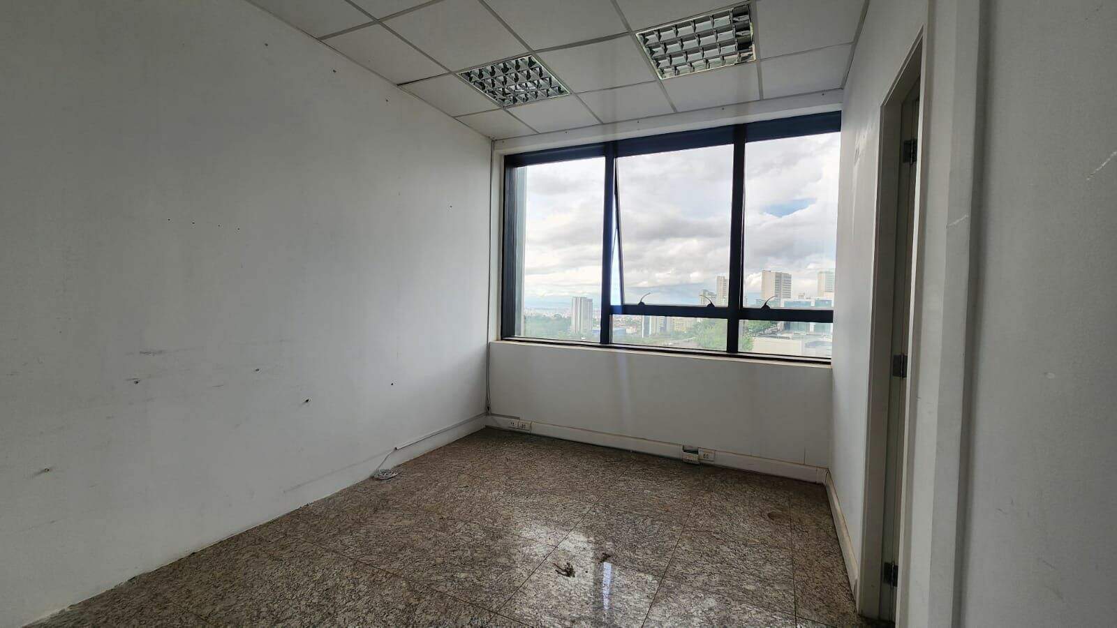 Sala para aluguel no Vila da Serra: 