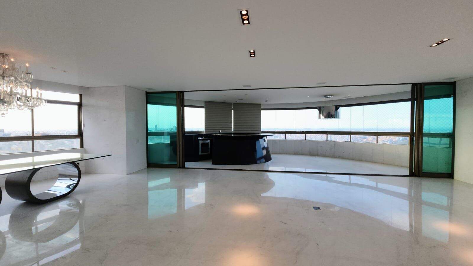 Apartamento à venda no Santa Lúcia: 