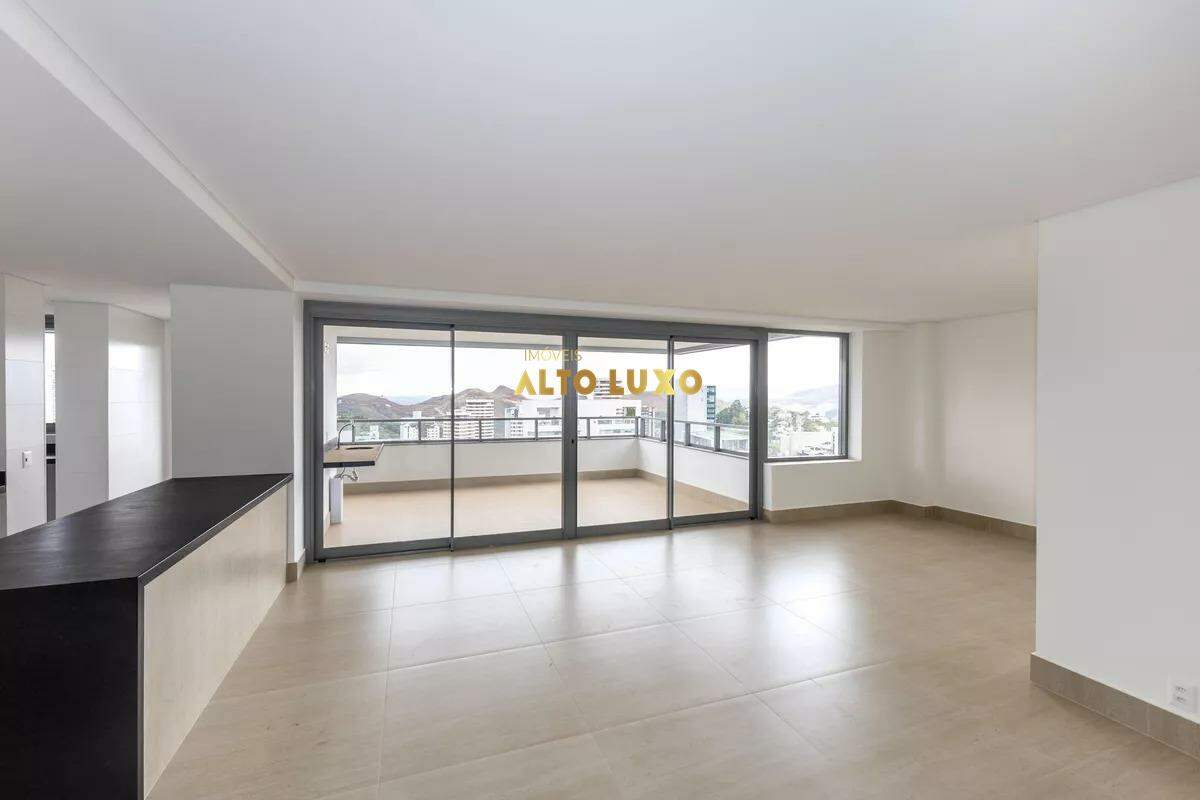 Apartamento à venda no Vale do Sereno: 