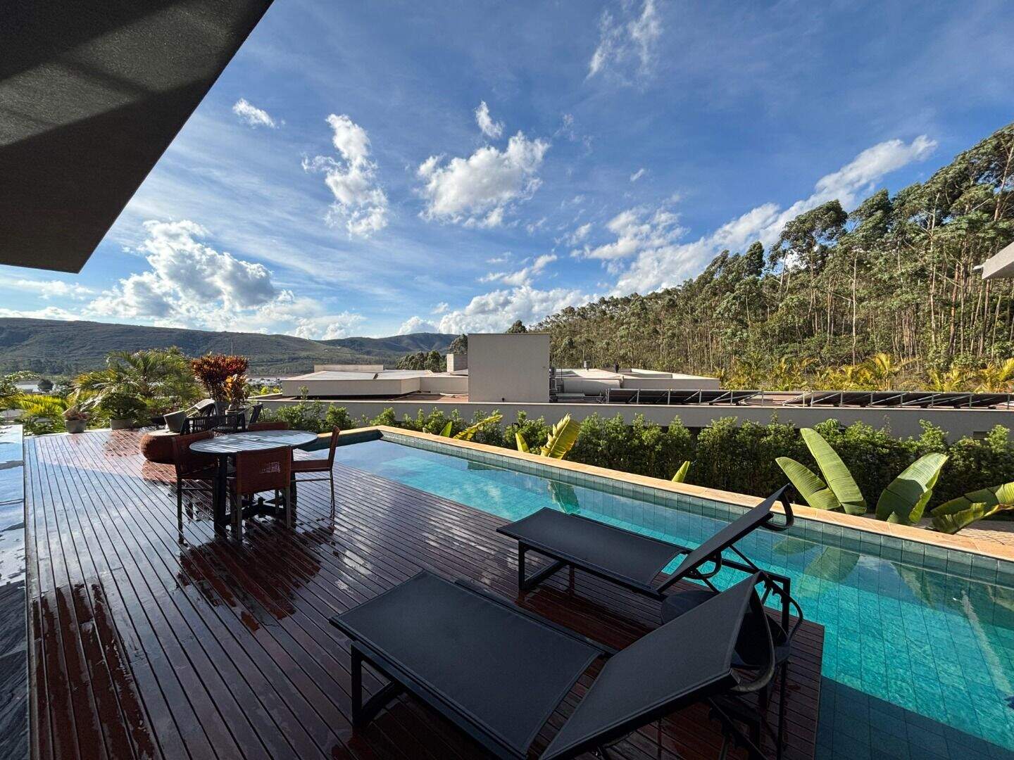 Casa à venda no Alphaville - Lagoa dos Ingleses: 