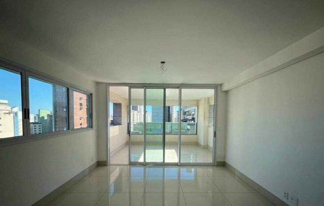 Apartamento à venda no Cruzeiro: 