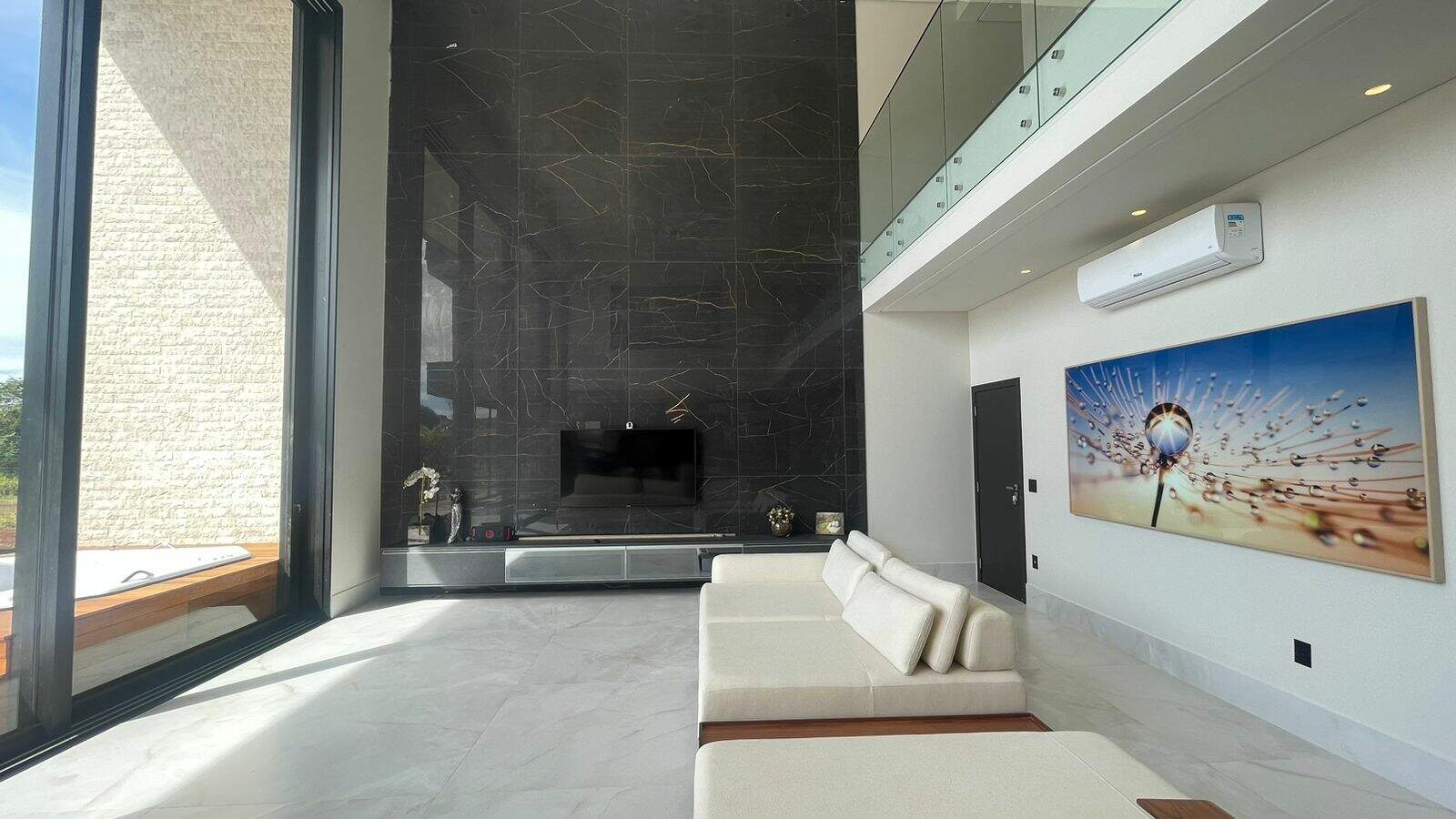 Casa à venda no Santos Dumont: 