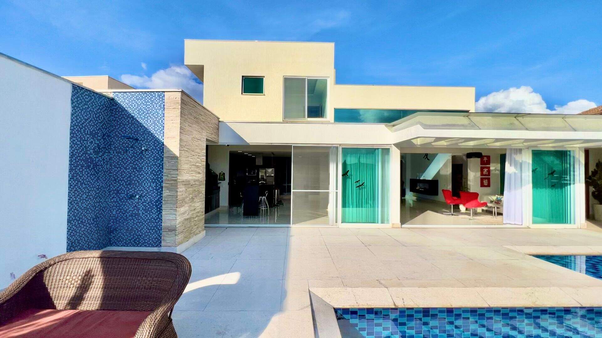 Casa à venda no Vale dos Cristais: 