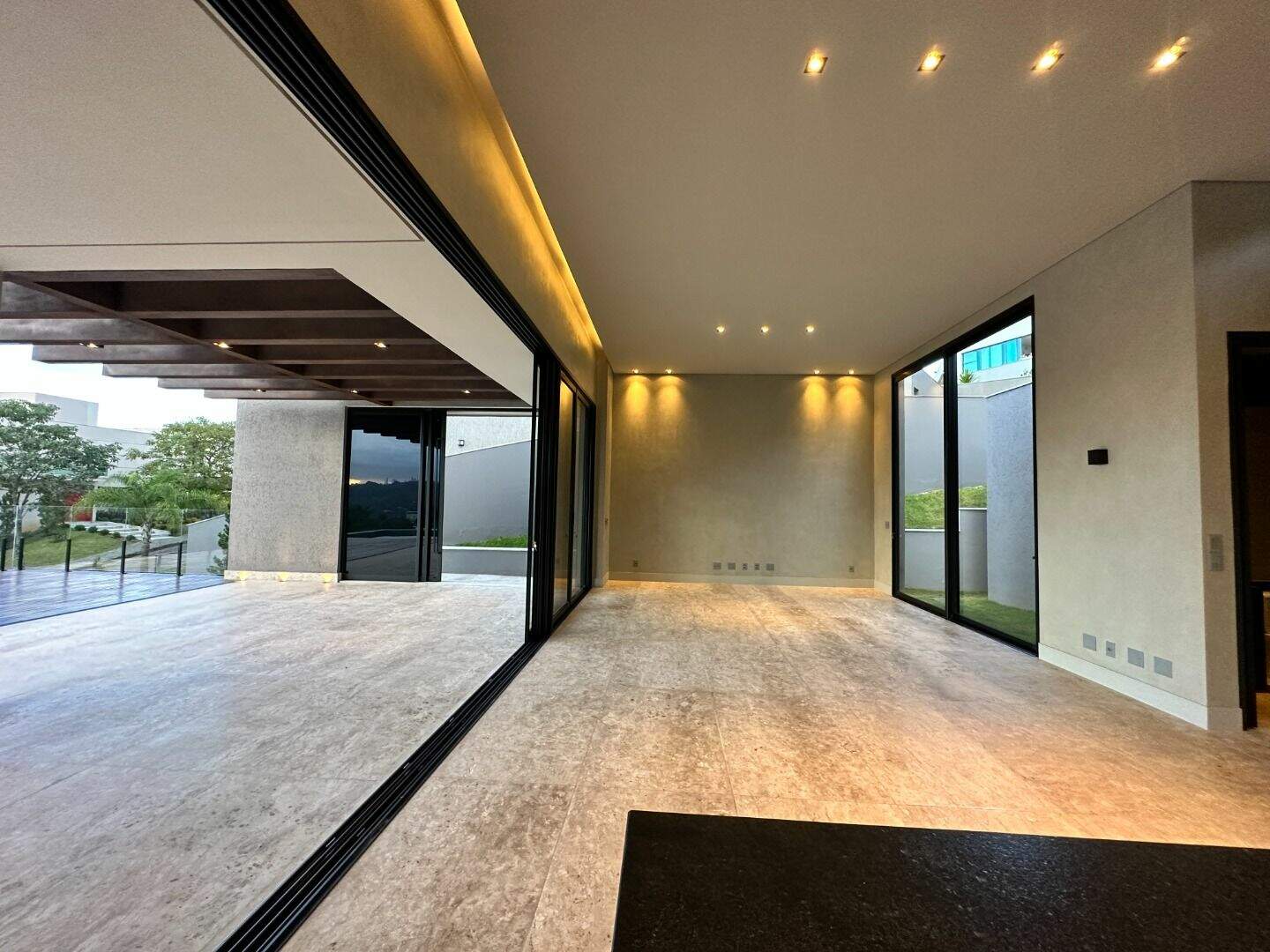 Casa à venda no Condomínio Quintas do Sol: 