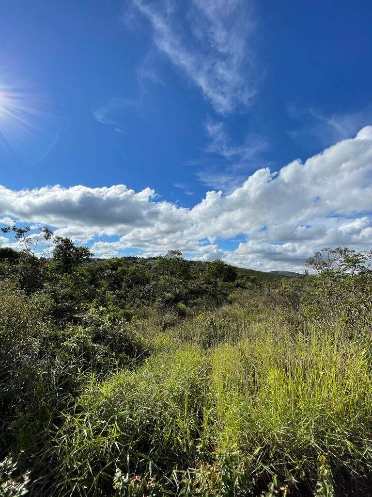 Terreno à venda no Condomínio Serra dos Manacas: 