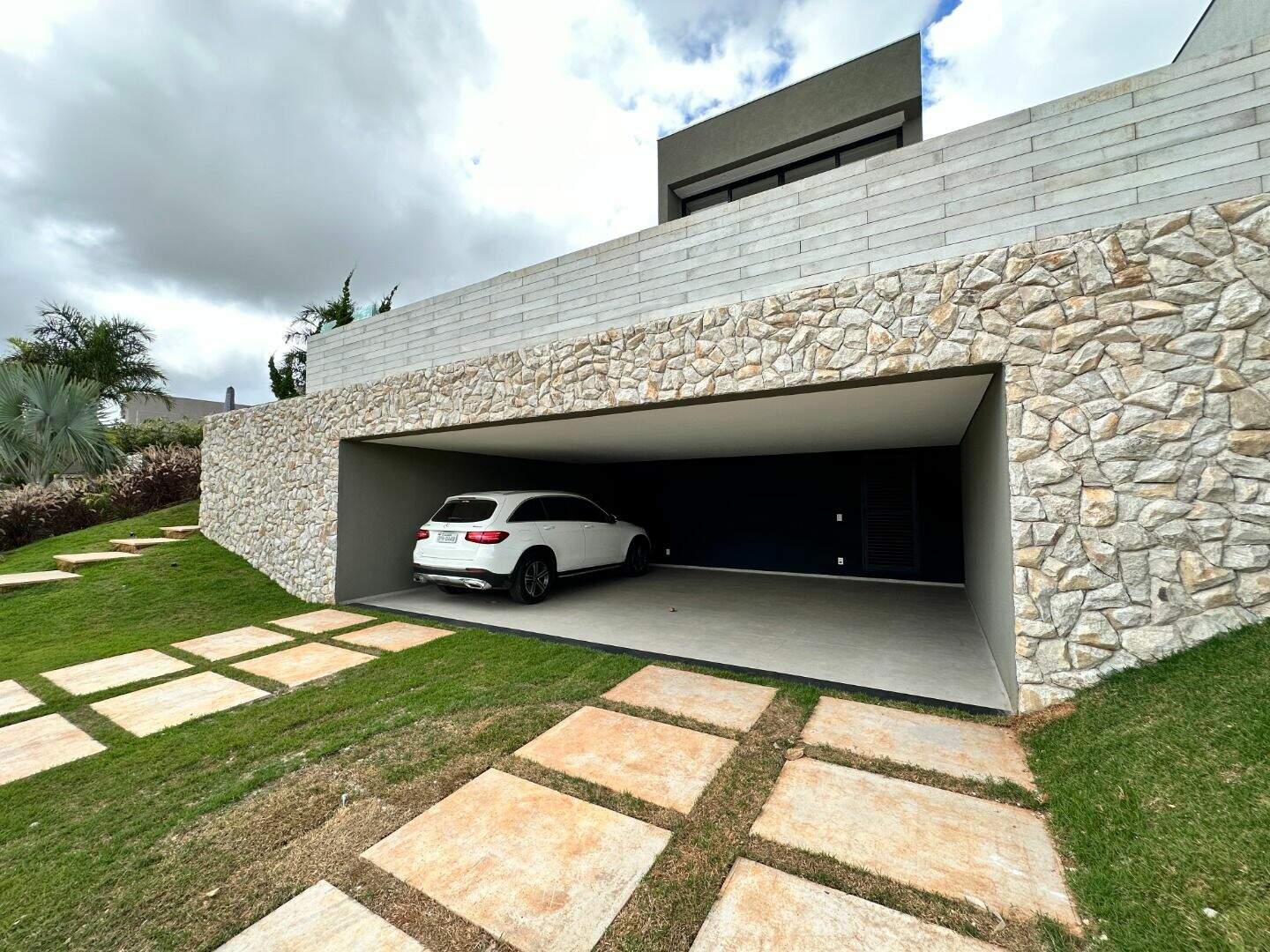 Casa à venda no Alphaville - Lagoa dos Ingleses: 