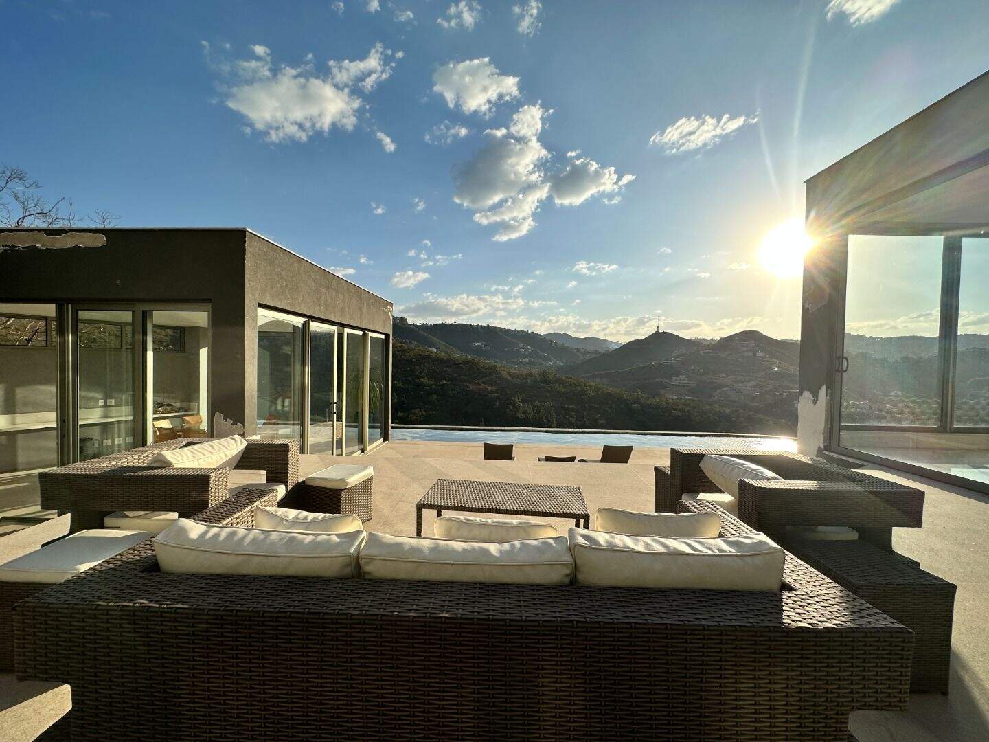 Casa à venda no Vale dos Cristais: 