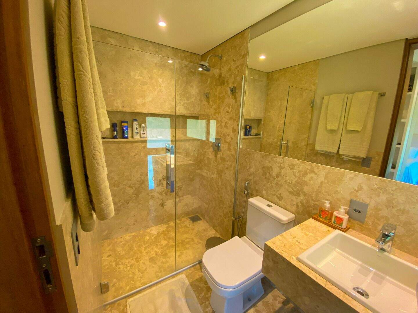 Casa à venda no Vale dos Cristais: 